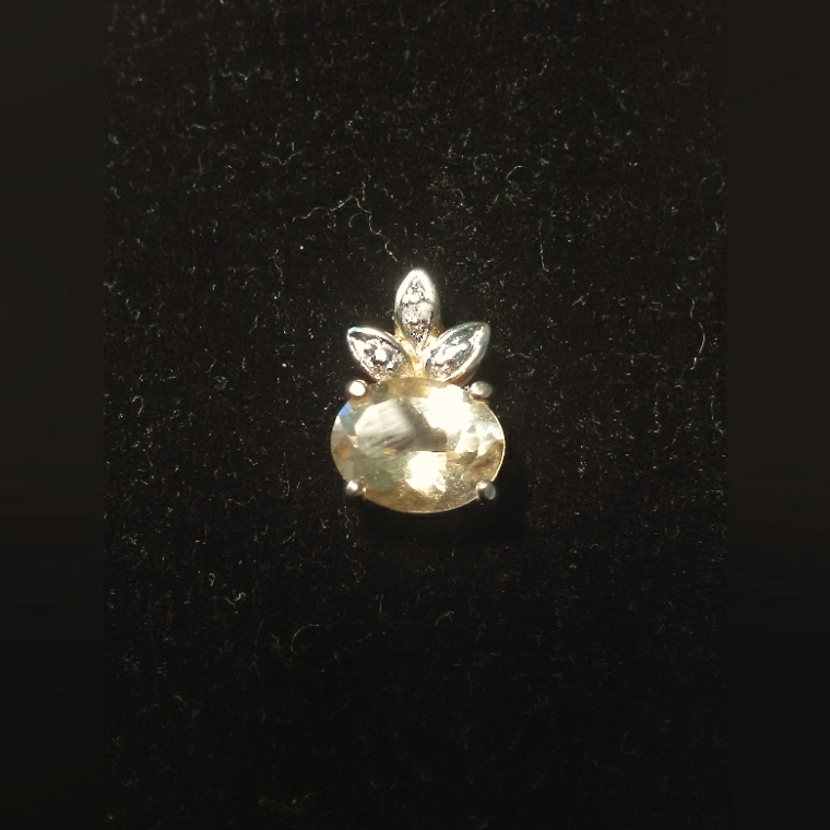 Elegant 925 Silver & Gold Tone Pendant W/ Large Oval Citrine (Pineapple Charm)